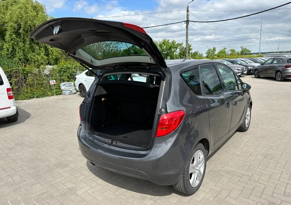 Opel Meriva cena 21900 przebieg: 114000, rok produkcji 2010 z Jędrzejów małe 704